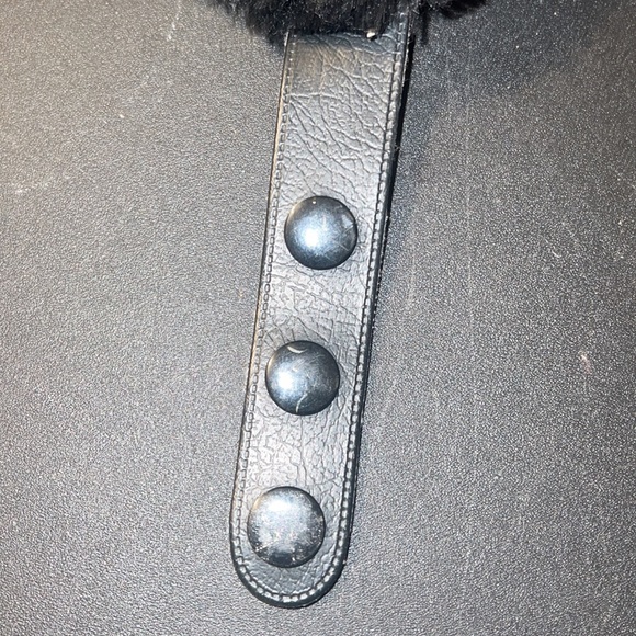 UNISEX WARM VEGAN LEATHER  HAR WITH FAUX FUR. - Picture 6 of 8